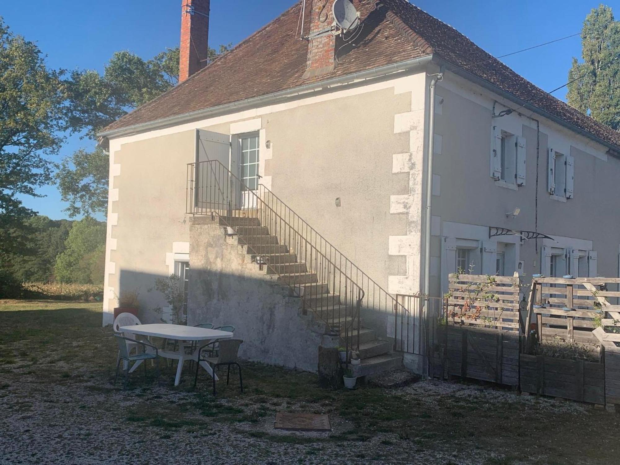 Logement Independant Le Poulailler Proche Guedelon Treigny Eksteriør bilde